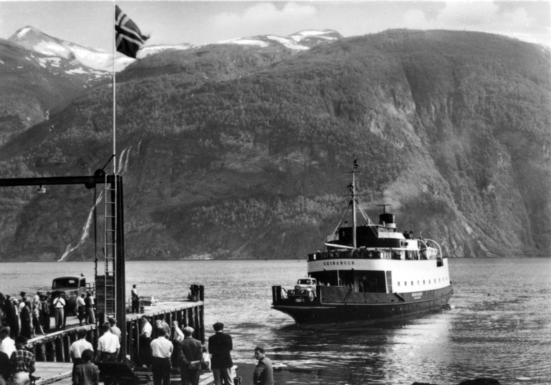 Geiranger i Valldal.jpg