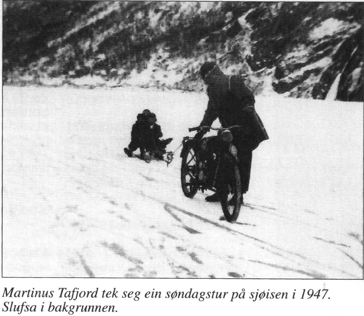 Bilde 6-Motorsykkel på sjøisen.jpg Bilde 6-Motorsykkel på sjøisen.jpg